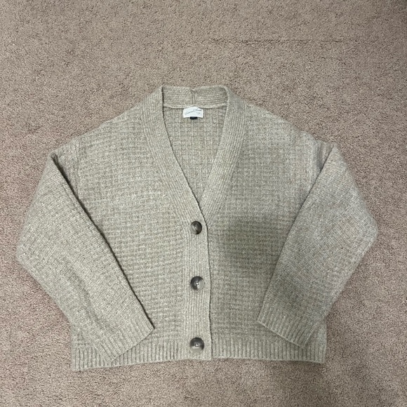 Universal Thread Sweaters - Universal Thread Women's Light Brown Cardigan